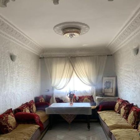 Adorable Apartamento A 8 Min Del Aeropuerto De Casablanca,Wifi Ultra Rapido Y Parking Gratis Derroua Esterno foto