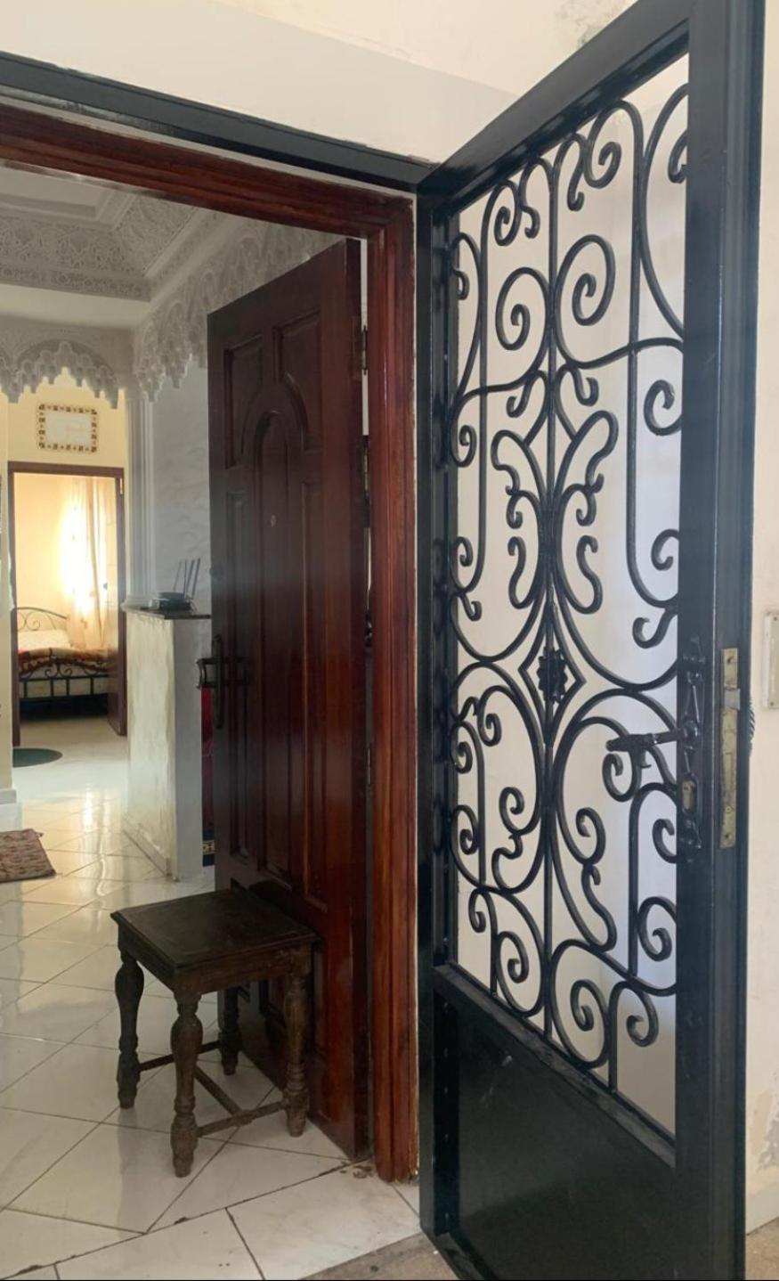 Adorable Apartamento A 8 Min Del Aeropuerto De Casablanca,Wifi Ultra Rapido Y Parking Gratis Derroua Esterno foto